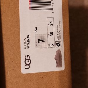 UGG Tasman Slipper Size 7 NEW